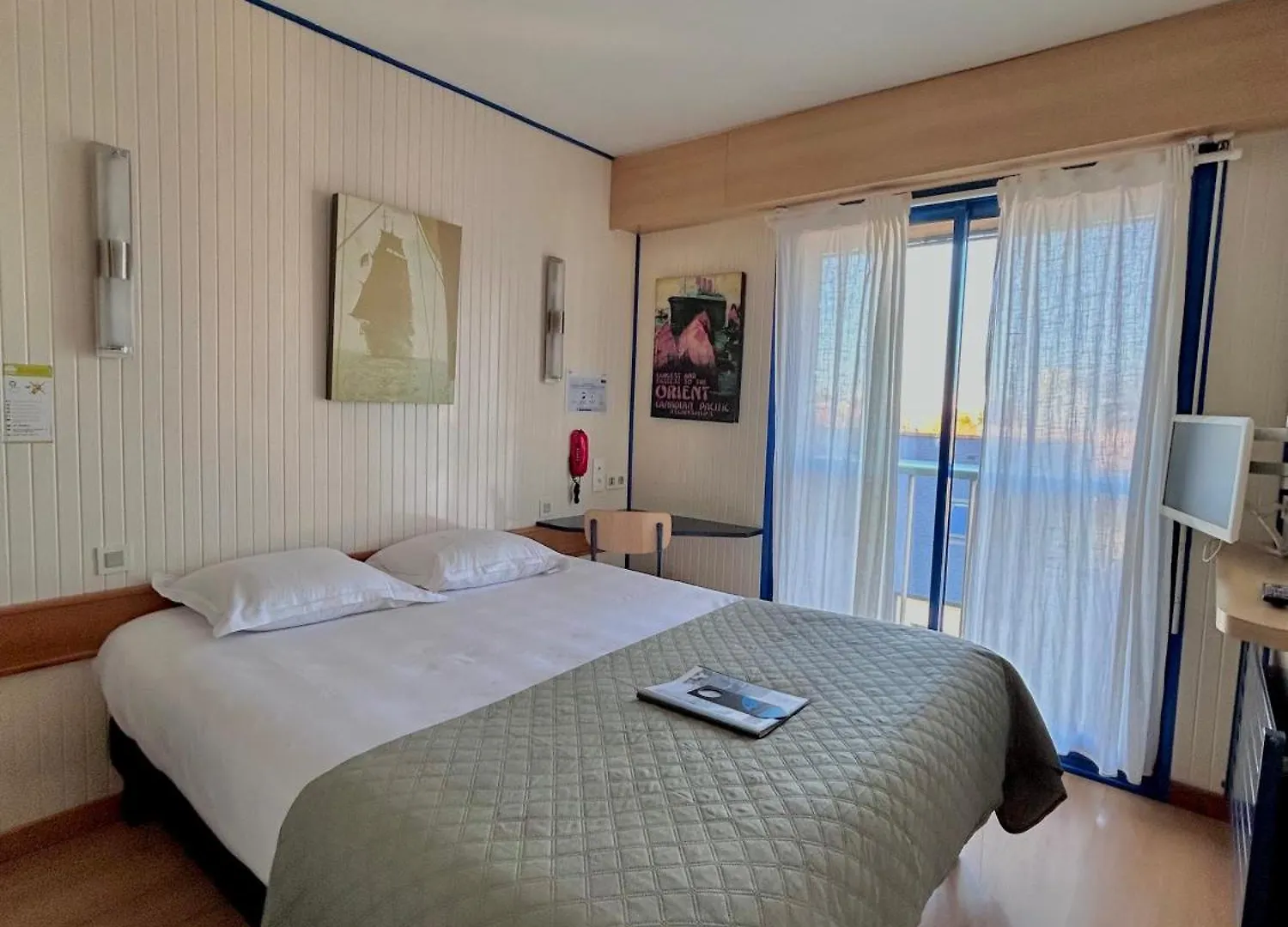 Hotel Arcantis Le Voltaire Rennes