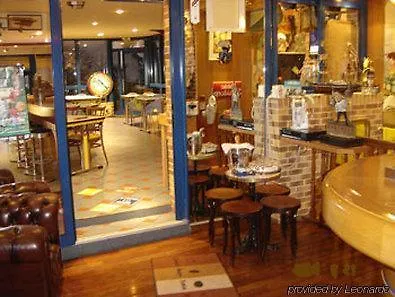 Hotel Arcantis Le Voltaire 렌 2*,